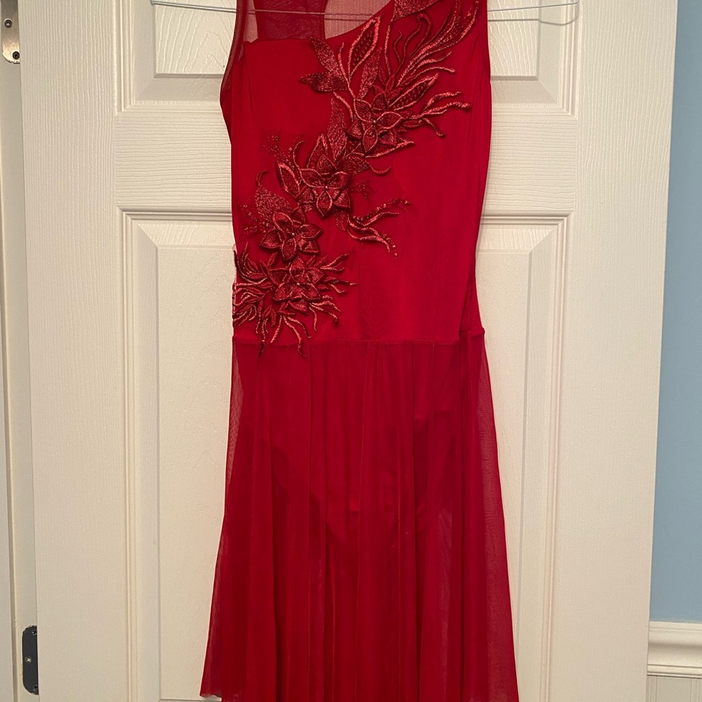 Elegant Red Floral Dress